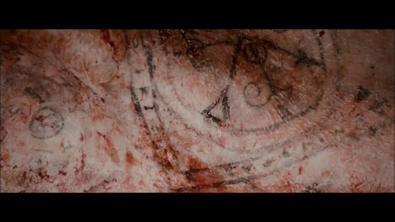 女主角竟是绝色女尸?含爱情、亲情的精彩惊悚片——《无名女尸》