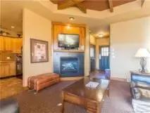 加拿大100万能买什么房,上海一套房在加拿大能买多大