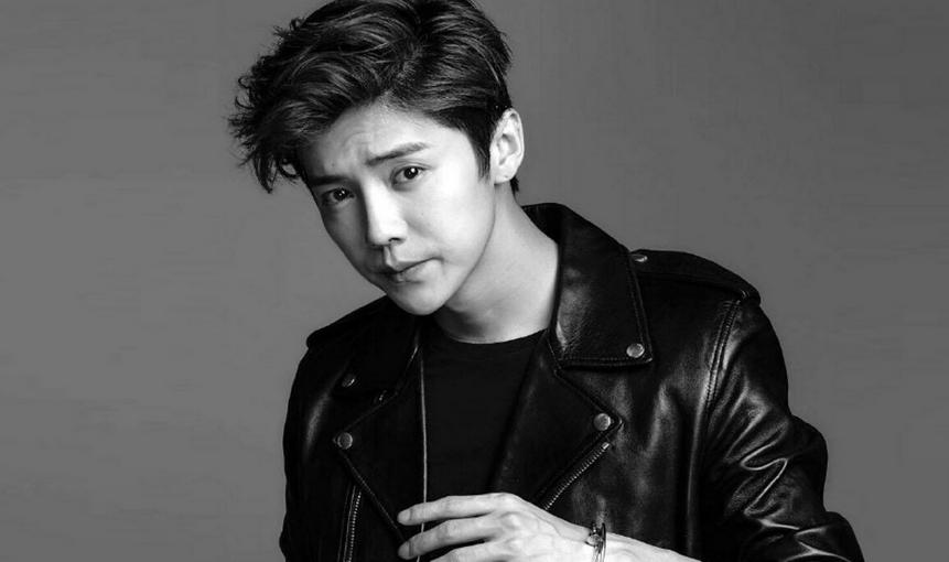 出生在军区大院,鹿晗军营长大