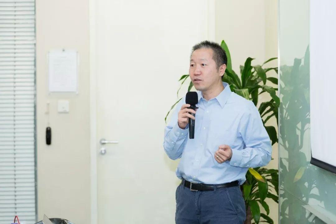 利郎与中国的联名,利郎和中国利郎的区别