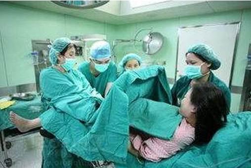 为什么多数女性宁愿肚子挨一刀，也不愿“侧切”？网友：懂了