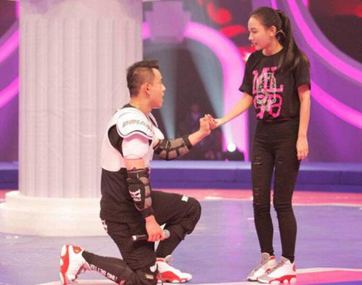 朱丹主持人尴尬翻车现场,何炅汪涵许晴刘涛谢娜朱丹