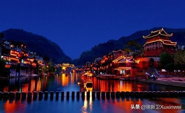 娌辨睙鍑ゅ嚢鍙ゅ煄姘戝,娓呮櫒娌辨睙杈归潤璋х殑鍑ゅ嚢鍙ゅ煄