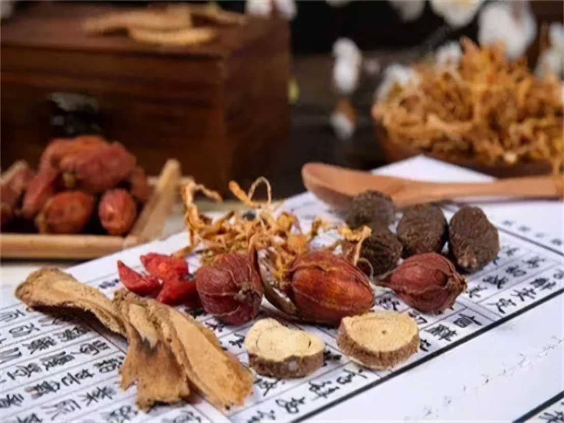 找对象为什么要找手脚冰凉的,为什么找女朋友要找手冷的