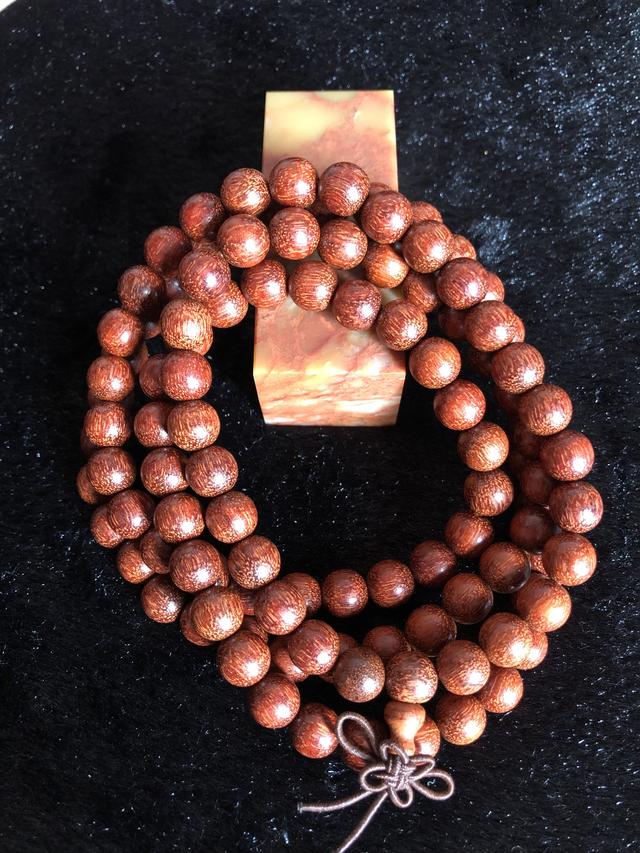 带香味又便宜的木质手串有哪些,几十块钱的各种木质手串是真的吗