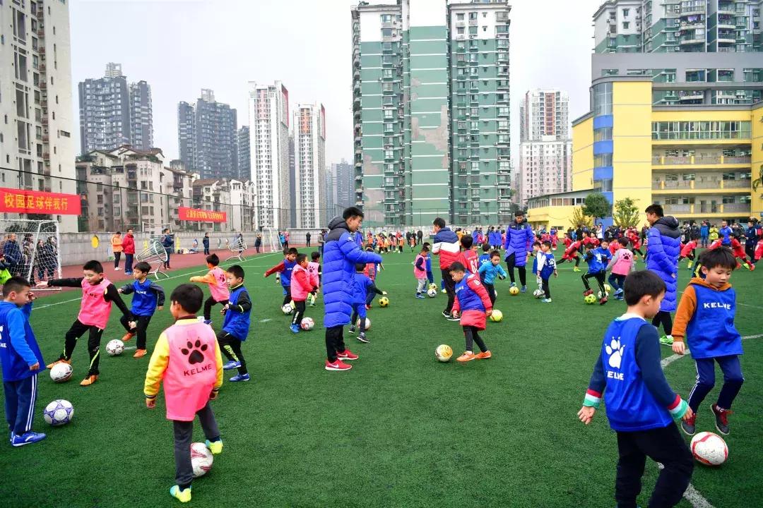 德育南岸粉墨飘香｜踢好脚下每一球走好人生每一步