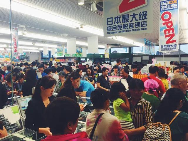 中产群体的利弊,中产阶级有多苦