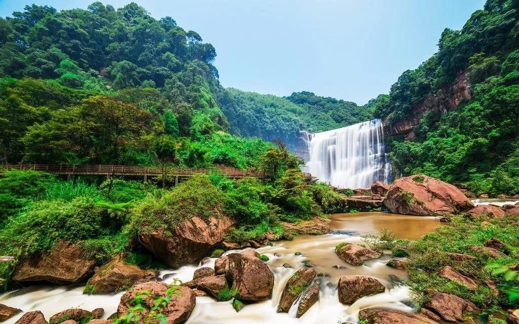 看瀑布贵州黄果树大瀑布攻略,现在去贵州黄果树还能看瀑布