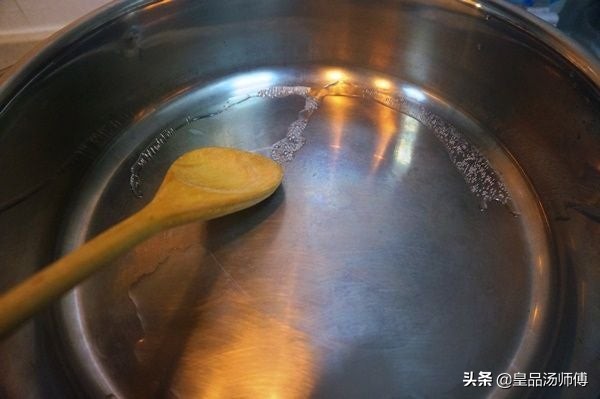 天然草莓果酱怎么弄,草莓罐头可以做草莓果酱吗