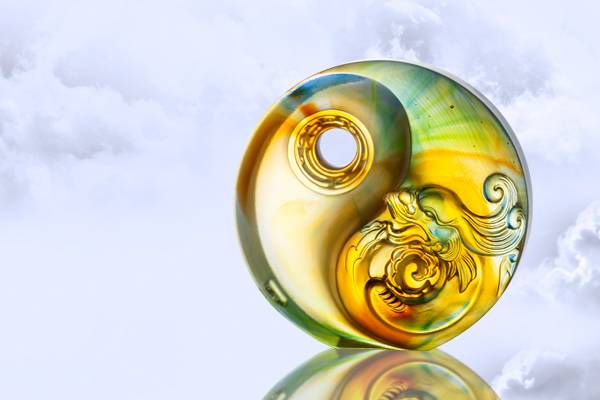 认识传统工艺景泰蓝,老琉璃珠怎么辨别