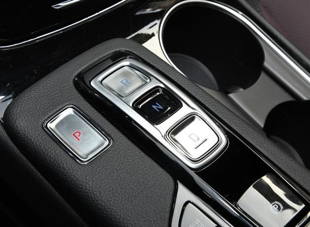 新款现代胜达和别克昂科威,现代胜达与别克昂科威