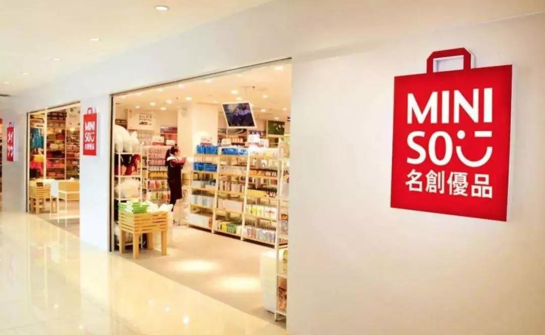 狂喷马云,爱看李嘉诚自传,他出身放牛娃如今却100亿身家