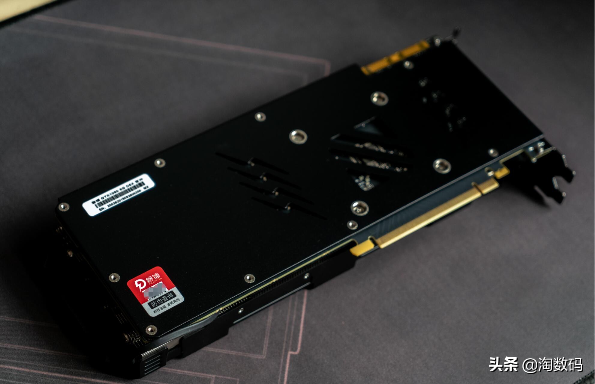 1699元gtx1080,200块钱买的gtx1660ti