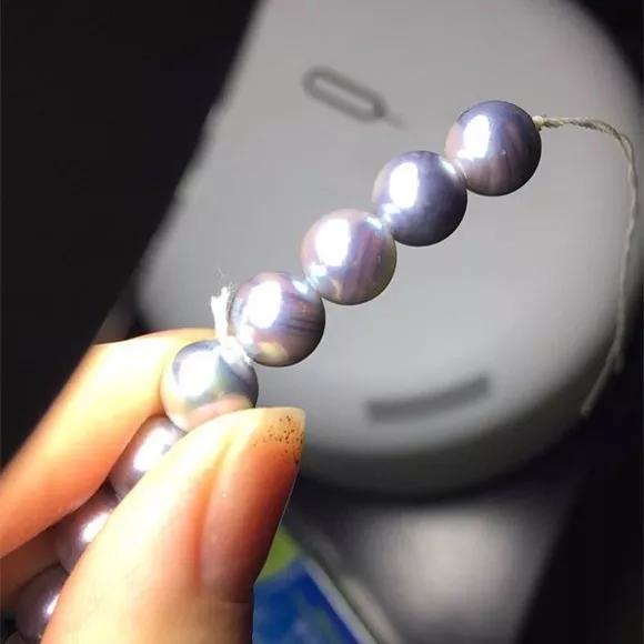 市场上99%的珍珠一碰就掉皮，还卖的死贵！这个“锅”谁来背？