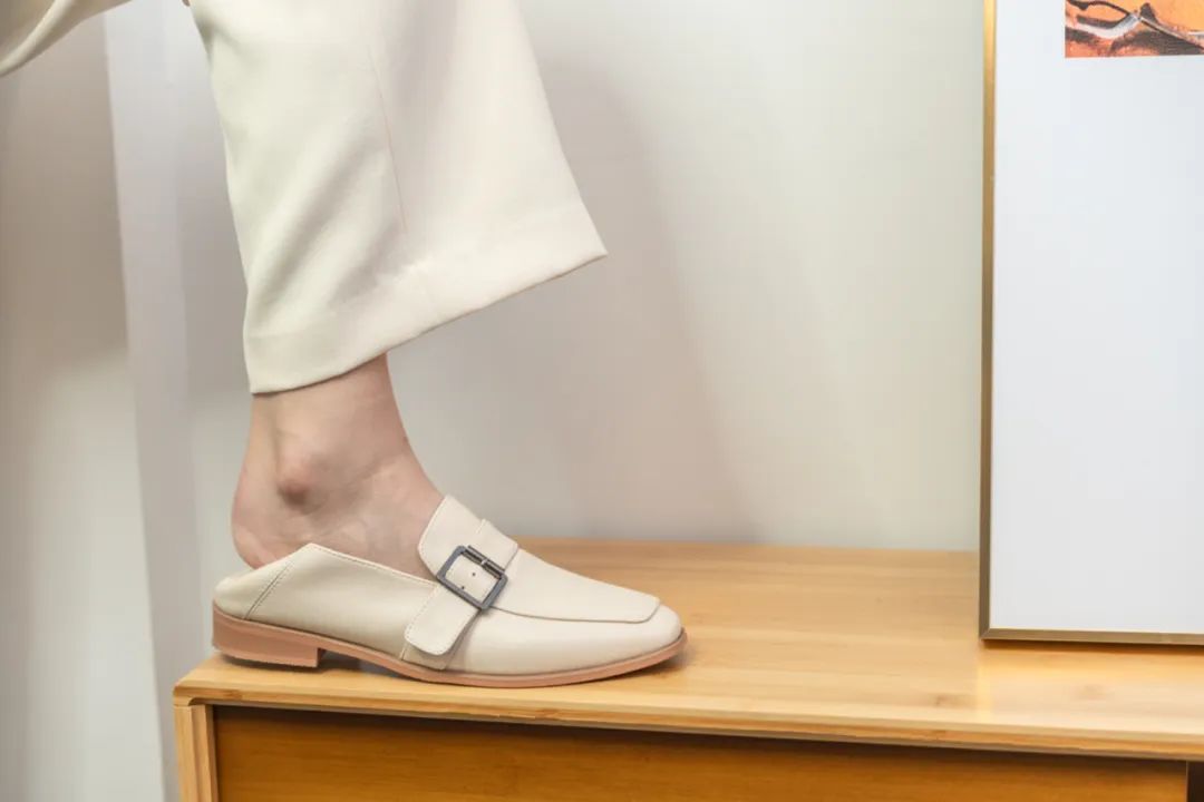 春夏必备三款鞋子品牌大全,秋季潮鞋高颜值推荐