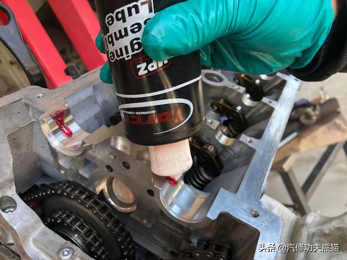 为什么都说奥迪a6l烧机油,奥迪a6l2.4烧机油原因分析