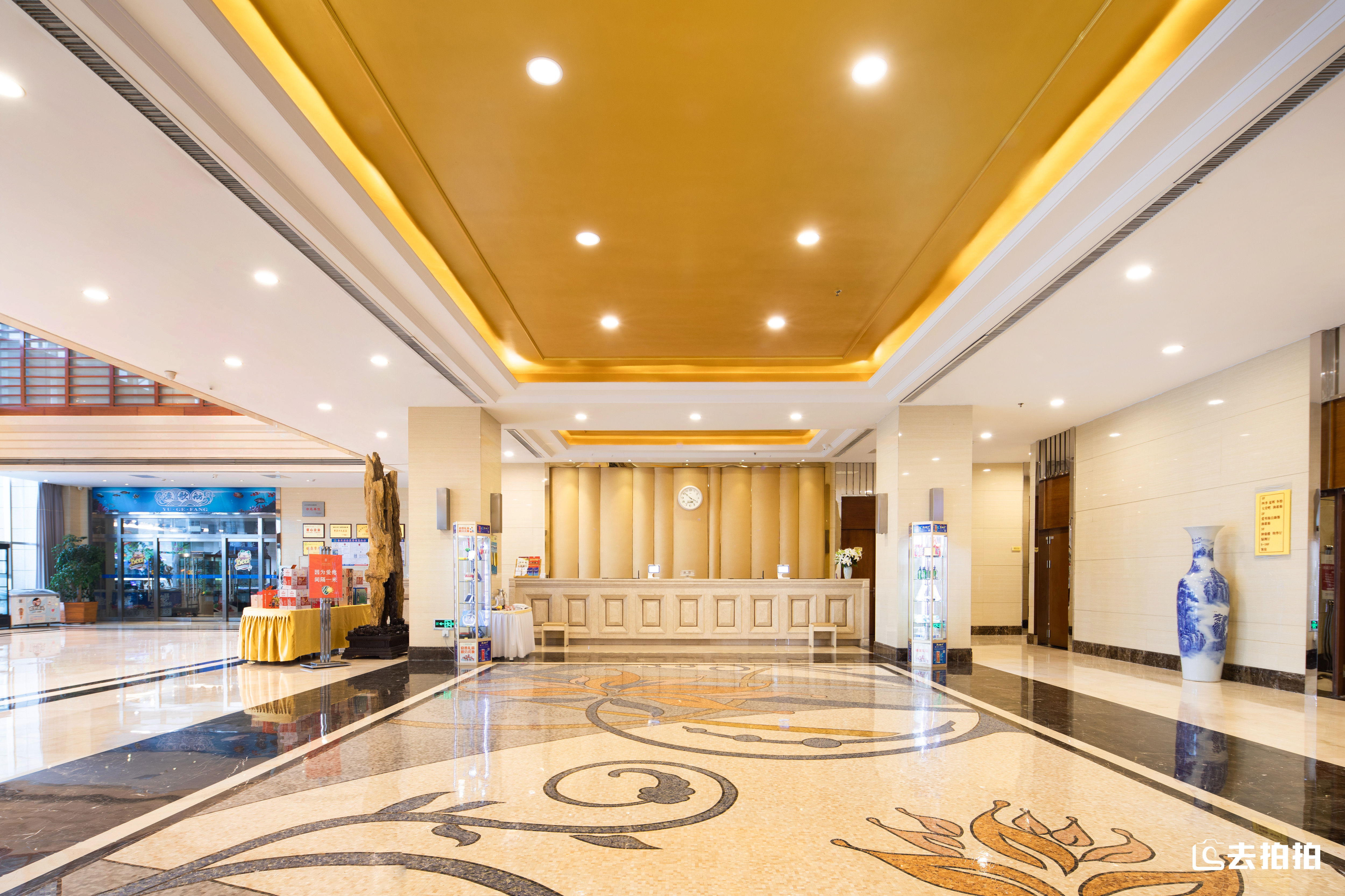 去拍拍蓝海酒店l做一片有温度的“蓝海”