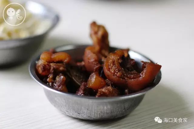 猪脚饭陪海口人长大，海口人陪猪脚饭老去