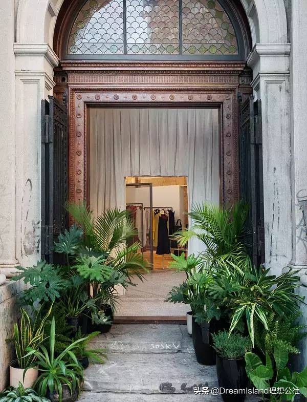 life全球闪购,逛遍全球高端时尚买手店