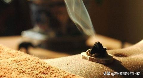艾灸后出现水泡需要扎破吗,艾灸后起的水泡是排湿还是烫伤