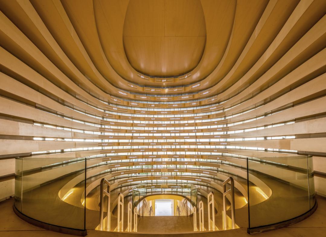 迪拜世博会中国馆正式试运营,迪拜世博会各国展馆建筑抢先看