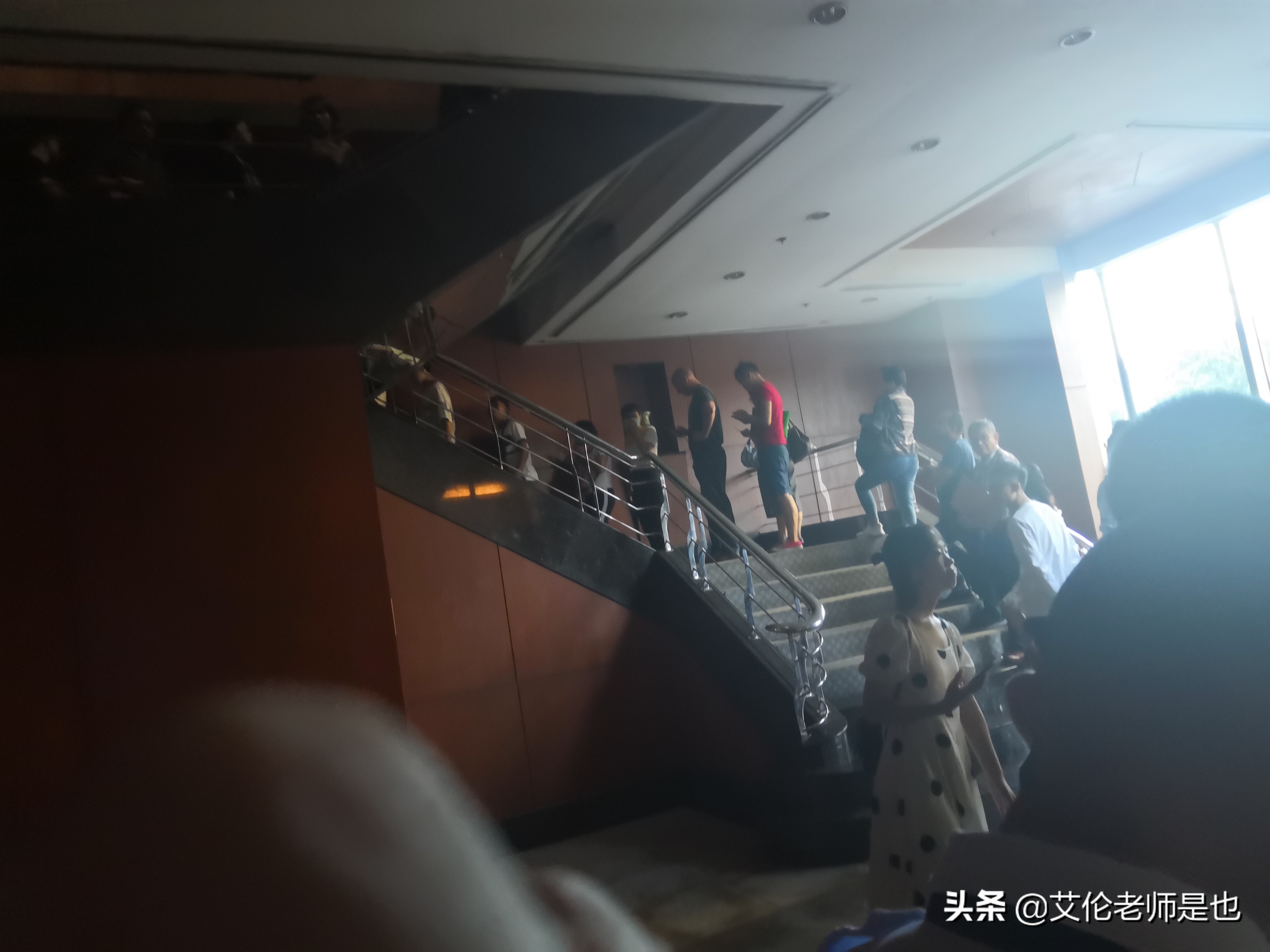 菲律宾打工护照被扣怎么办,被骗去菲律宾打工