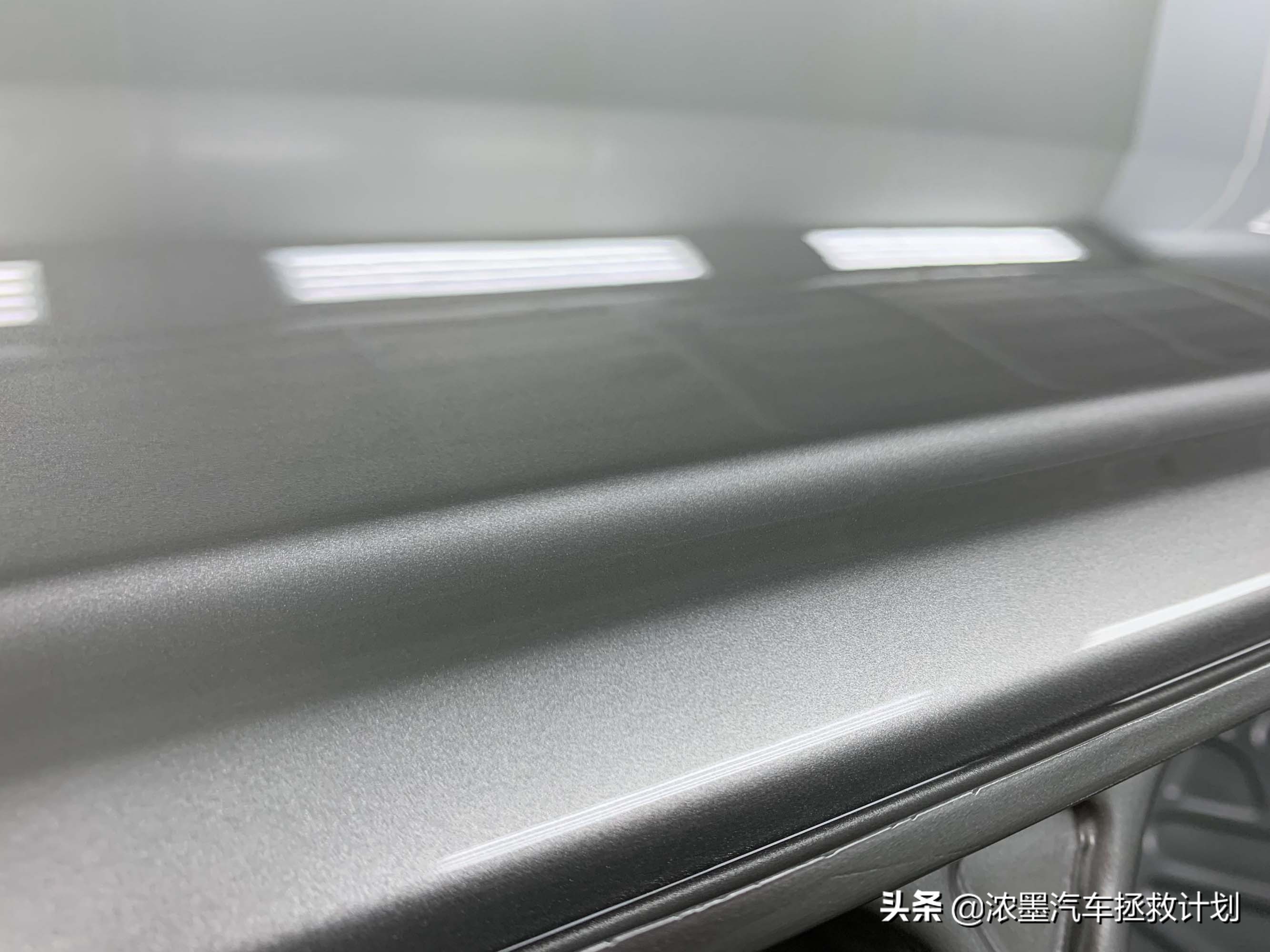 「妙手生花」重建一台战损级桑塔纳，带给它历经千般后的华丽重生