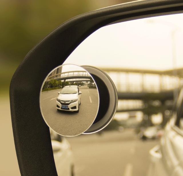 es240后视镜有隐藏功能吗,后视镜的隐藏功能看完你就知道了