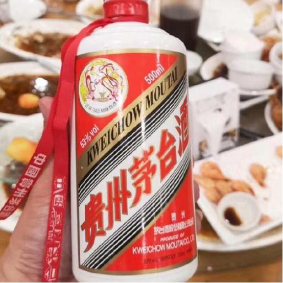 俄罗斯人到黑河吃中国美食,俄罗斯人到中国吃小吃