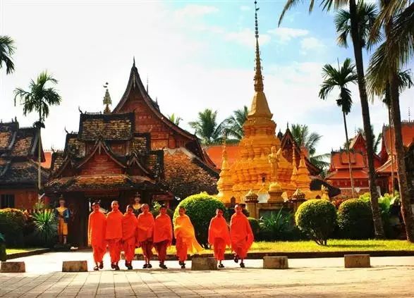 有多少人被国家旅游局列入黑名单 (旅游十大黑幕真实案例)