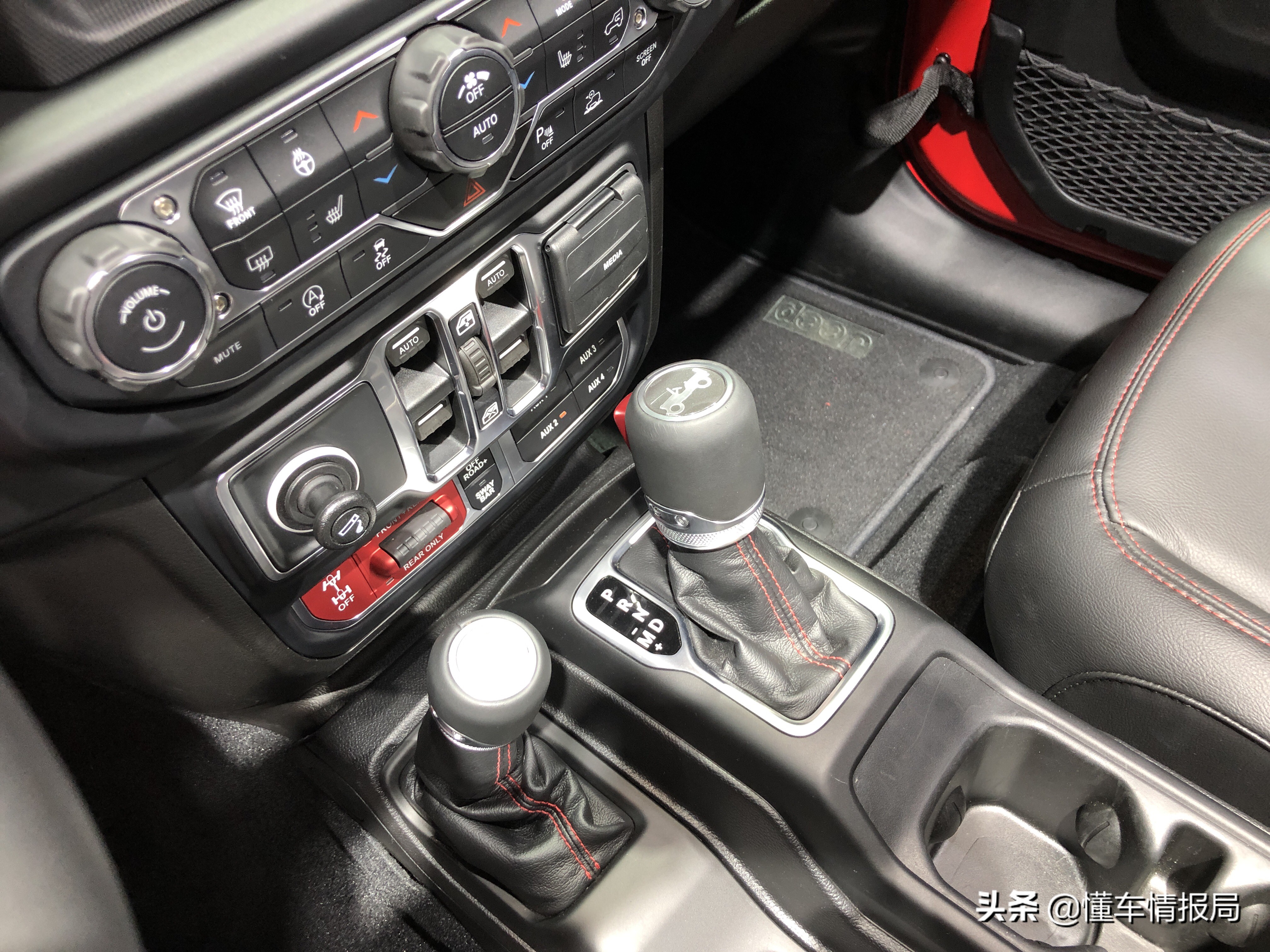 jeep角斗士皮卡最新价格,2022款全新jeep皮卡