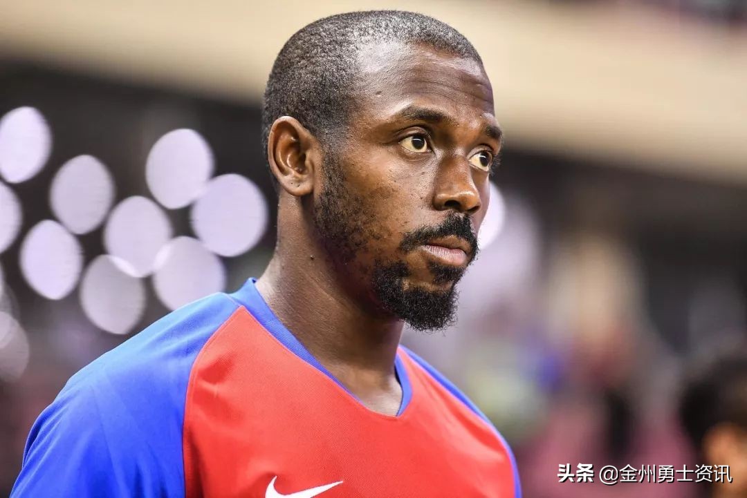 恒大巨星回应归化新援,恒大归化急先锋外援