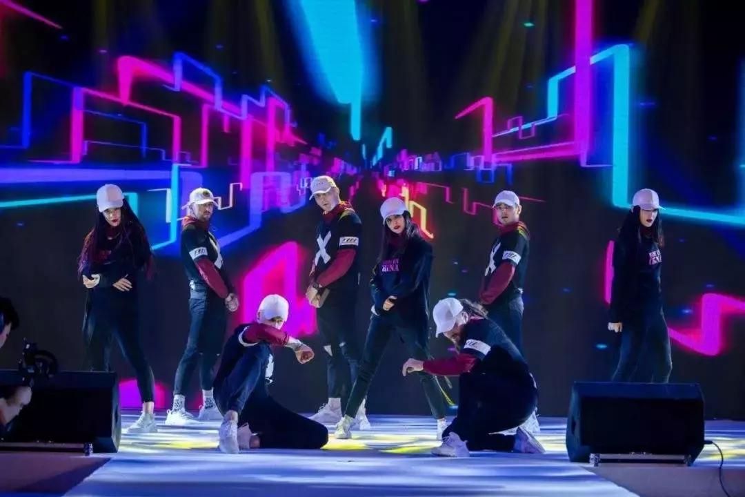 城市生活广场周年狂欢！九重豪礼邀您趣玩！