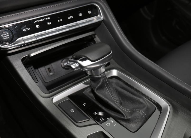 10万元可落地颜值高的国产车推荐,10到15w的国产车应该买哪种