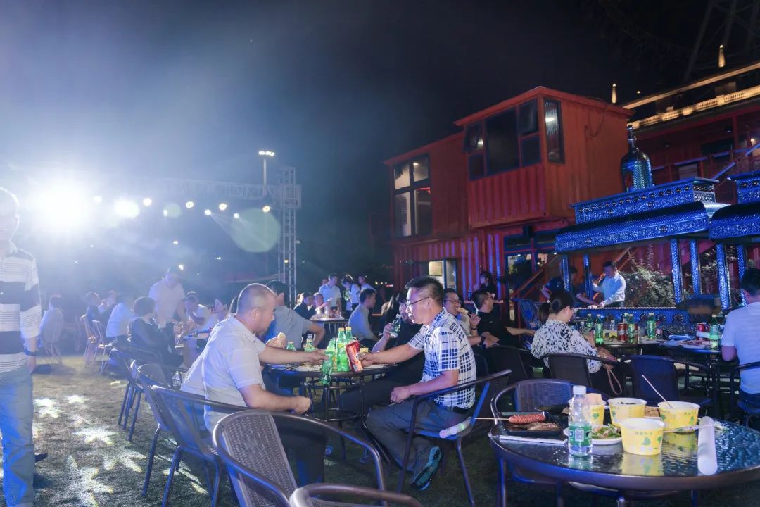 聚会轰趴馆设计,设计界奥斯卡颁奖典礼