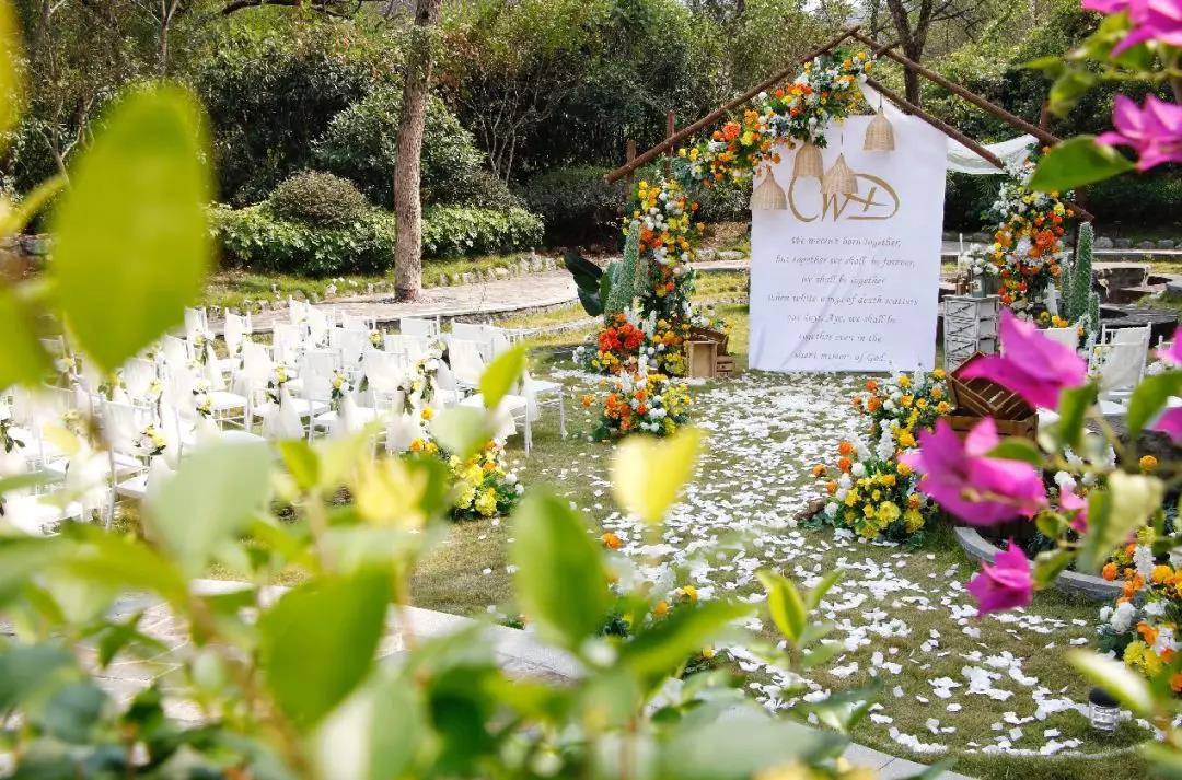 出发藏于山水间的度假胜地推荐,藏于山林间的度假胜地推荐