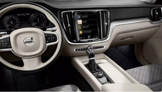 沃尔沃v60和v90的宝华韦健区别,沃尔沃v60和v90的发动机一样吗