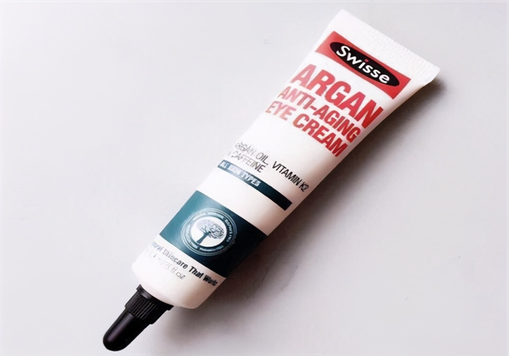 适合学生党的眼霜平价眼霜,学生平价眼霜哪款好用