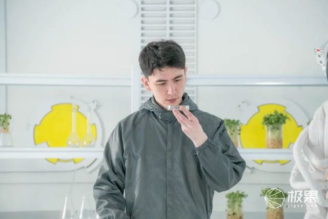 笔记本电脑抗蓝光和护眼屏的区别,防蓝光护眼电脑屏幕真的能有效吗