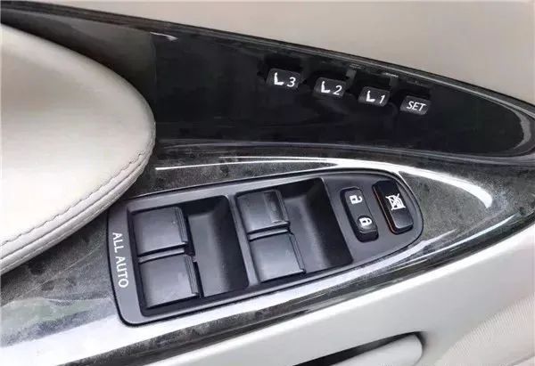 有哪些性能出众的豪车推荐,好车推荐10万雷克萨斯