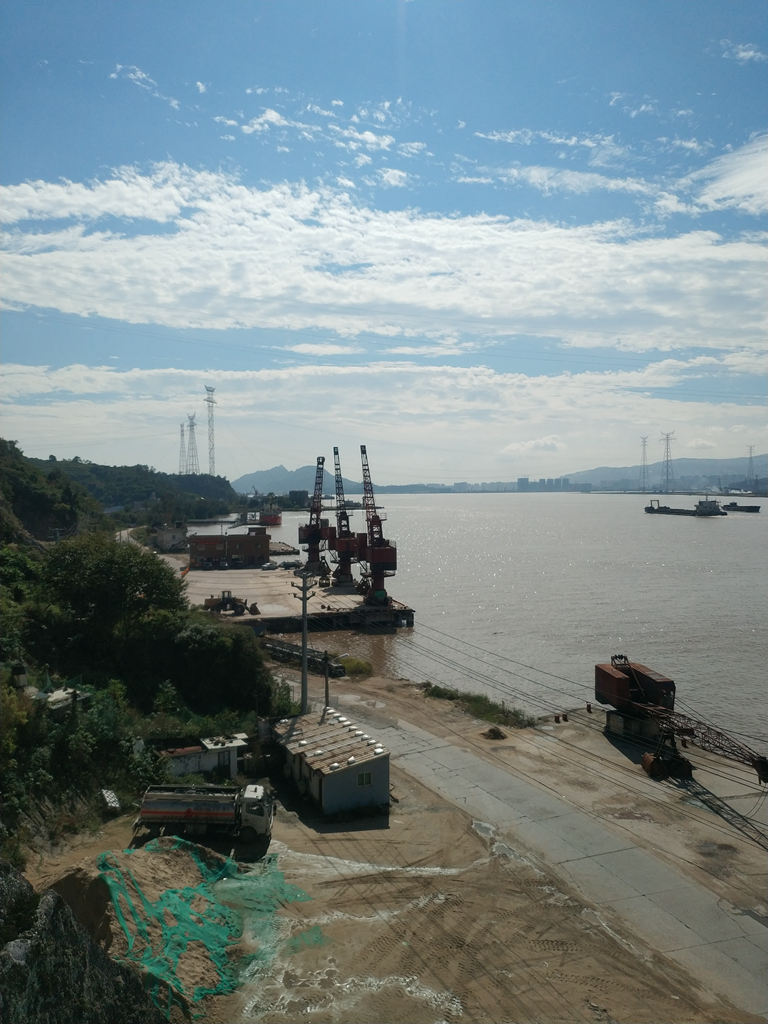 我要在演唱会上找个小蜜蜂:博冠星狼望远镜