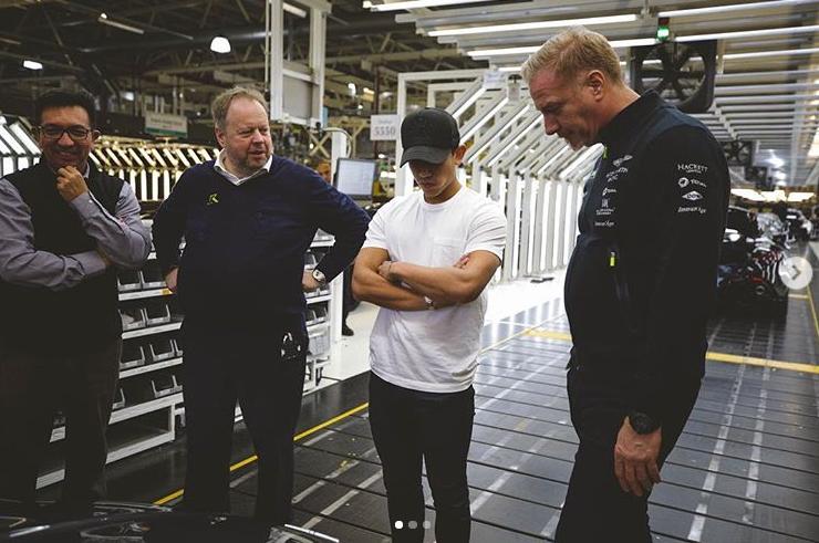 文莱王子颜值巅峰,文莱王子帅照