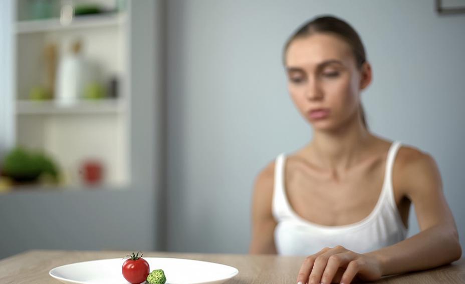 抬头纹怎么造成的,抬头纹的五大原因