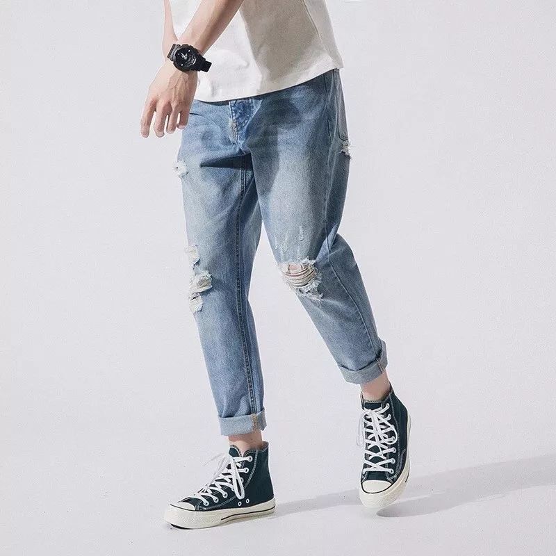 最适合搭配匡威的牛仔裤,红色高帮匡威搭白色牛仔裤韩系