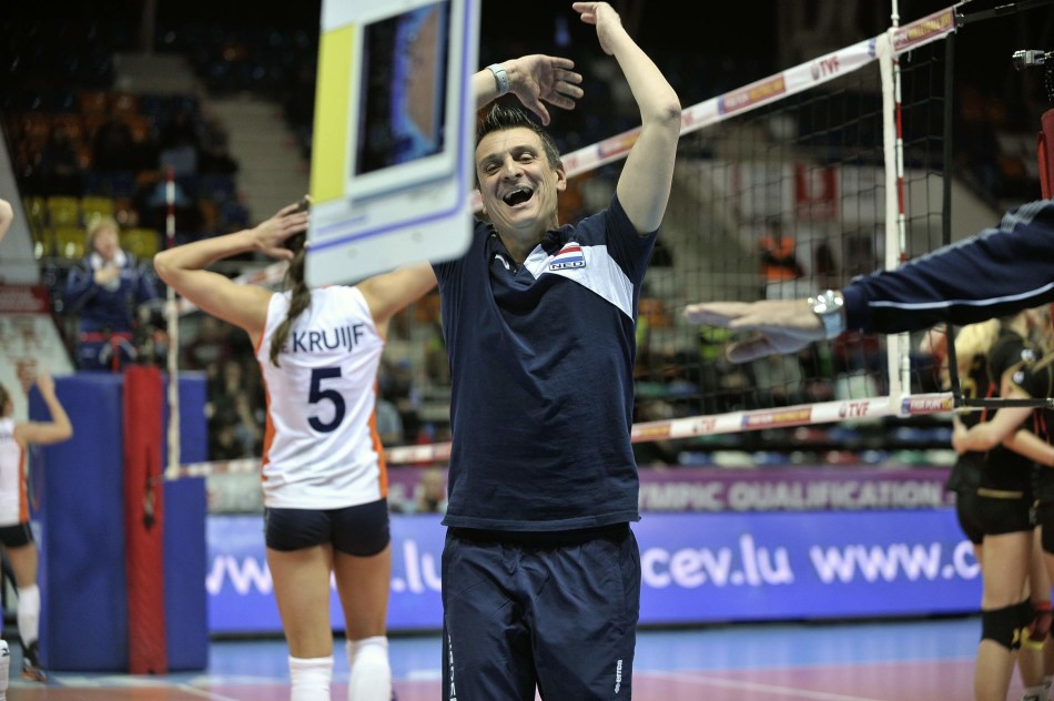 朱婷恩师古德蒂,朱婷比赛古德蒂吃黄牌是哪场