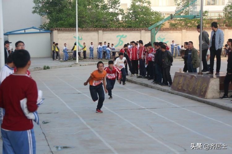 杩愬姩鍋ュ効鏄捐韩鎵嬫椂浠ｉ獎瀛愮珵椋庢祦,杩愬姩鍋ュ効璧涘嚭椋庨噰璧涘嚭鎷兼悘