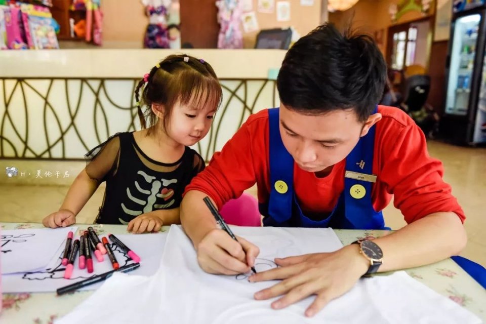 亚龙湾亲子酒店推荐适合带孩子,亚龙湾最适合亲子游的度假酒店