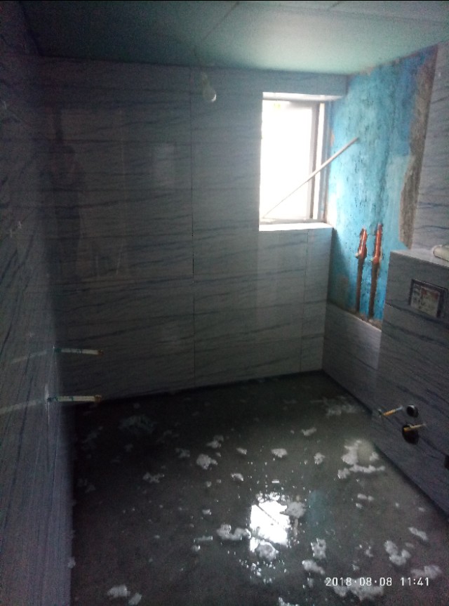 卫生间做好了防水还是漏水,卫生间防水什么天气做好