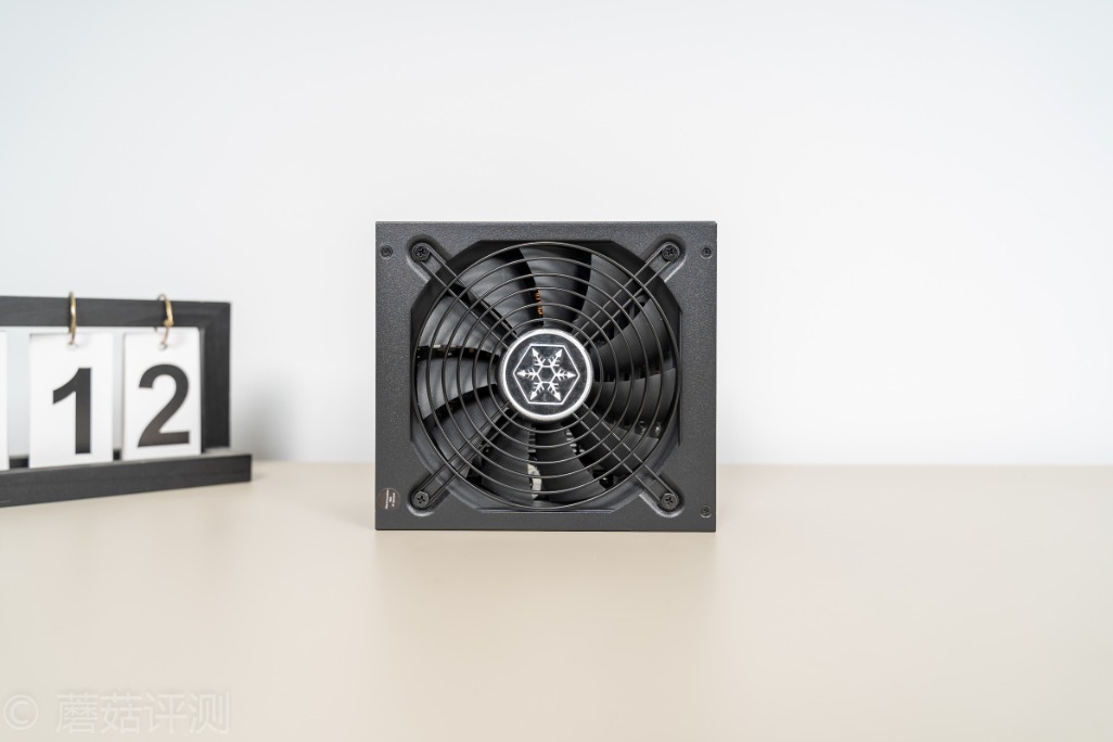 银欣et700评测,安静稳定性能强劲