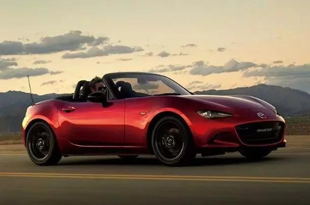 这几台敞篷车最低才十几万，回家相亲成功率100%